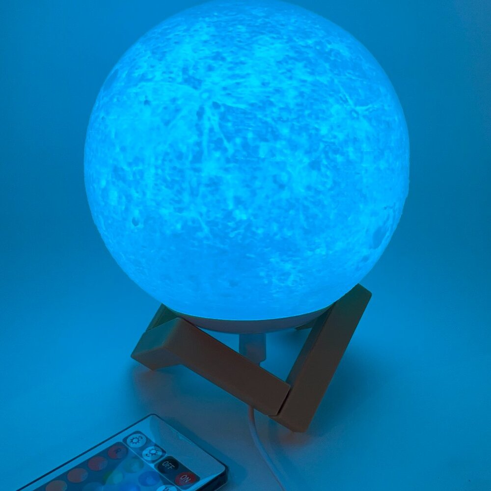 NIB LED Color Changing Moon Lamp Nightlight - Picture 5 of 9